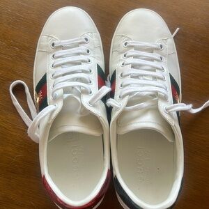 Gucci ace bee sneaker (men’s sizing)